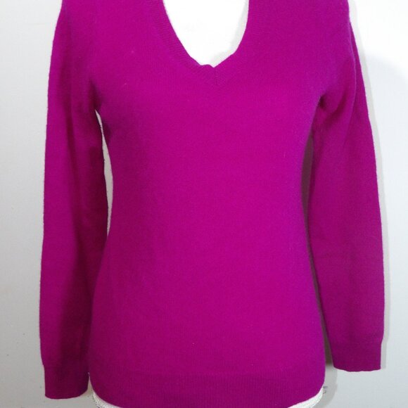 Share Charter Club 100% Cashmere Sweater Women's Petite Small Luxury Fuchsia Pin - Picture 2 of 6